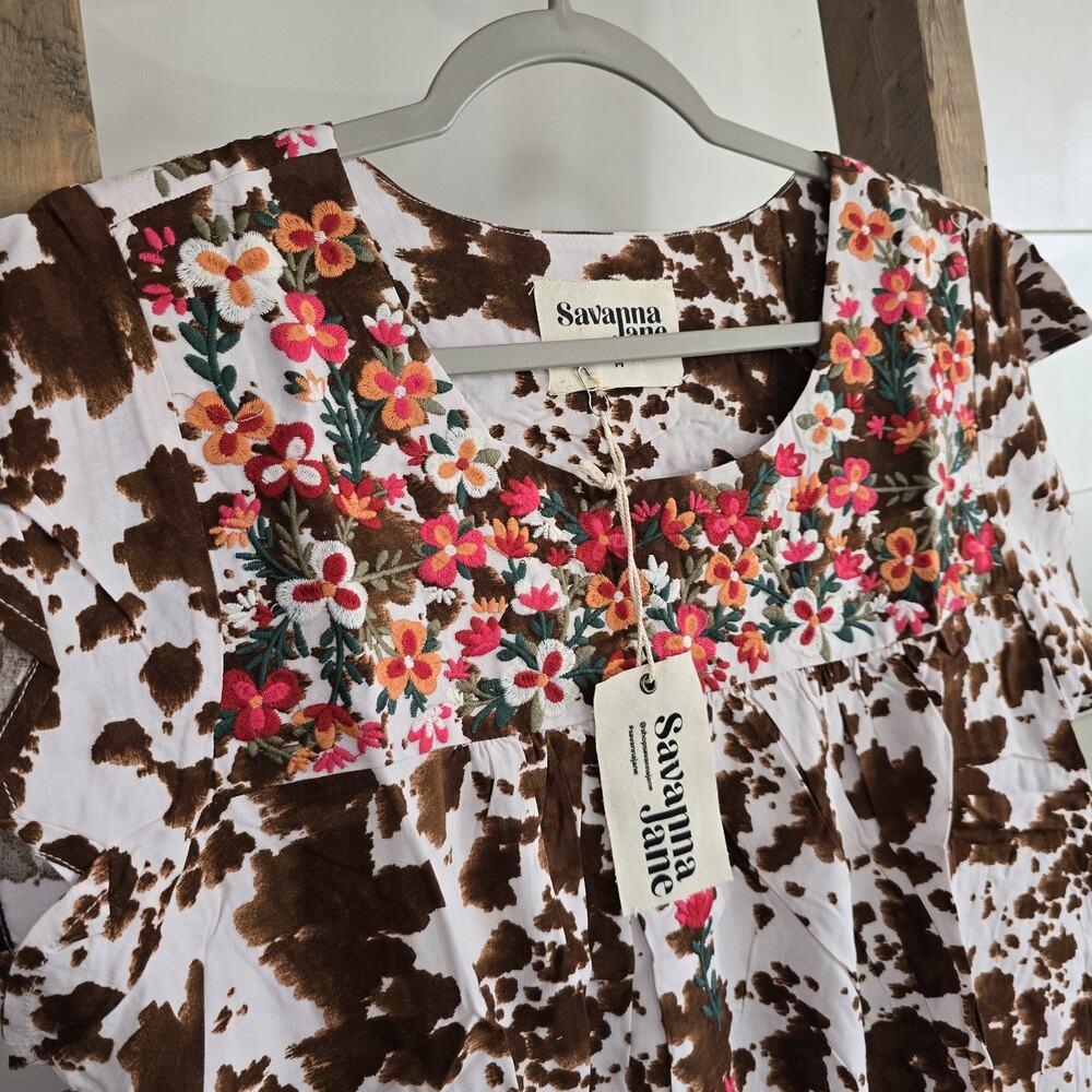 Savanna Jane White and Brown Floral Embroidered Peasant Blouse - Picture 5 of 12